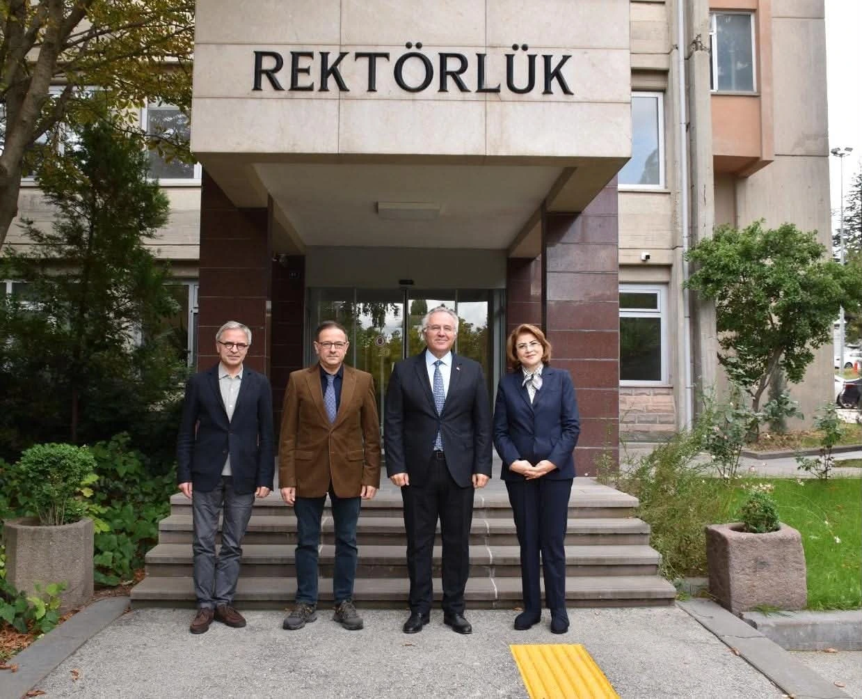 Türkiyə-Azərbaycan Universitetinin rektoru Hacettepe Universitetində görüşlər keçirib -FOTO