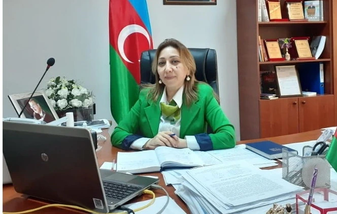 Dövlət məktəbində qayda qoyulursa, onu müzakirəsiz icra etməliyik - Almaz Həsrət