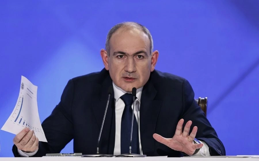 Bakının Konstitusiya tələbi Paşinyanı erkən seçkilərə aparır - ŞƏRH