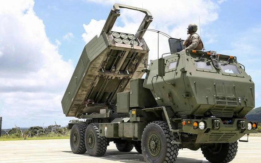 ABŞ Estoniyaya HIMARS raketləri göndərdi