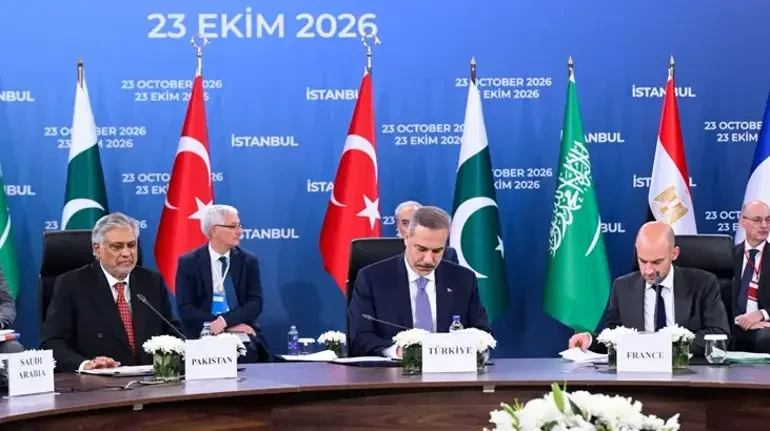 İstanbuldan MESAJ: Müharibənin qarşısını almaq üçün 8 ölkə hərəkətə keçdi