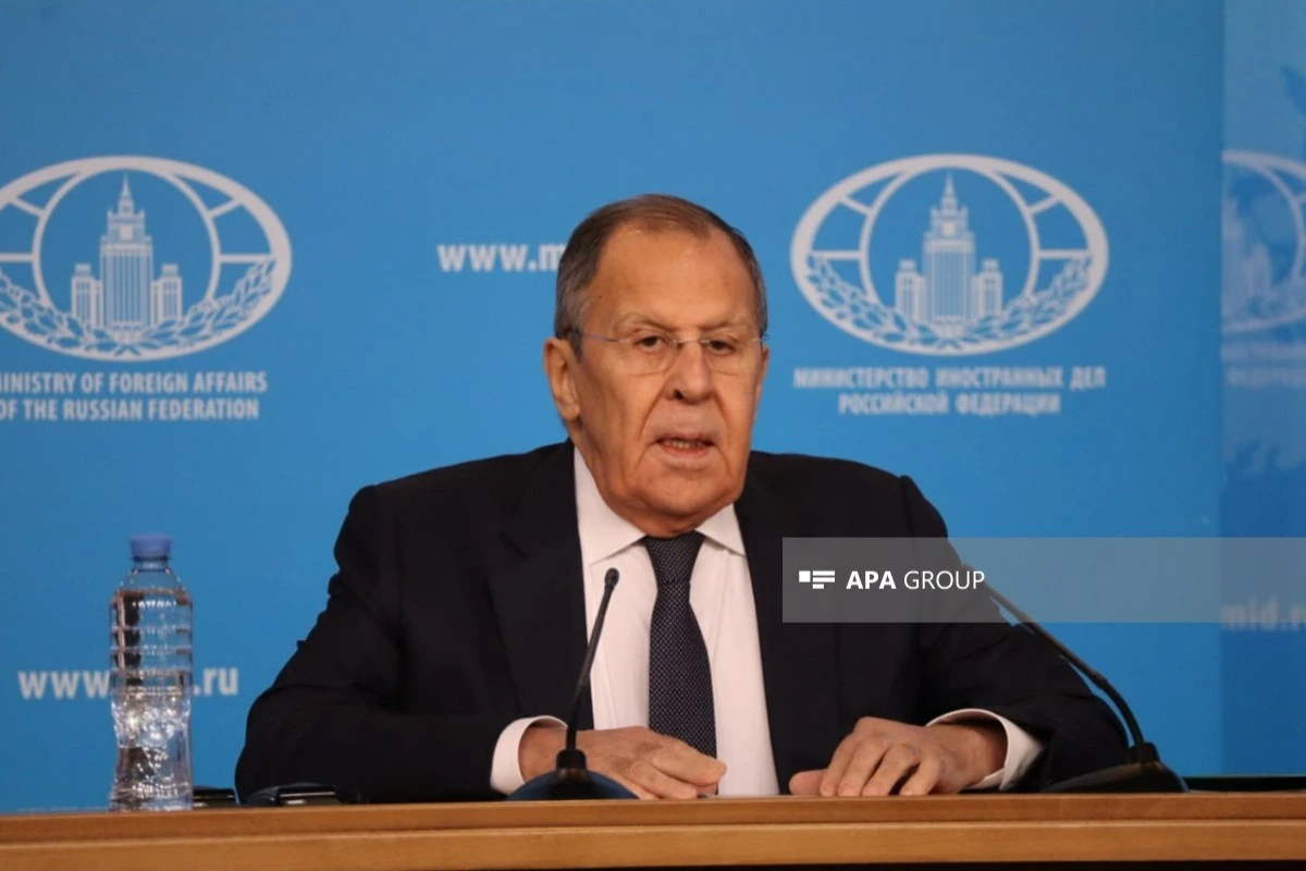 Lavrov: Zelenski atəşkəsə layiq deyil