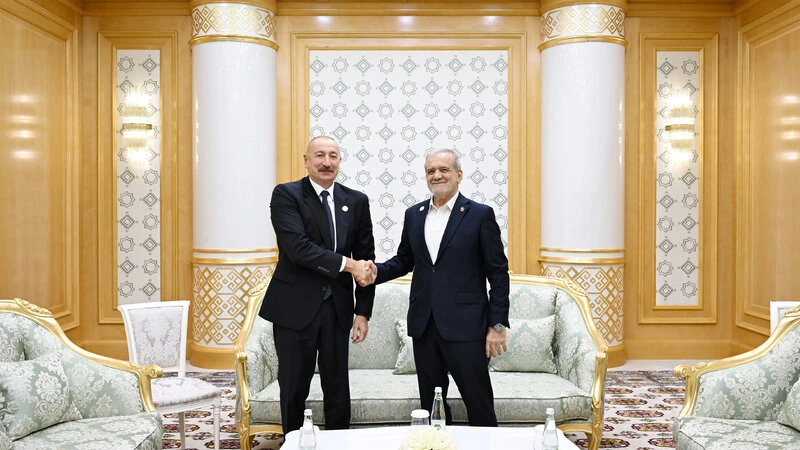 Prezident İlham Əliyev Məsud Pezeşkianla görüşüb - YENİLƏNİB