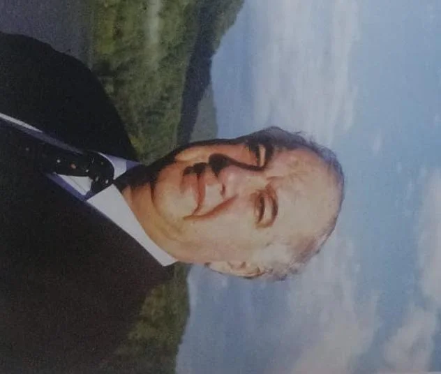 MƏNİM NƏYİM VARDIR QƏLƏMDƏN ÖZGƏ...-FOTOLAR