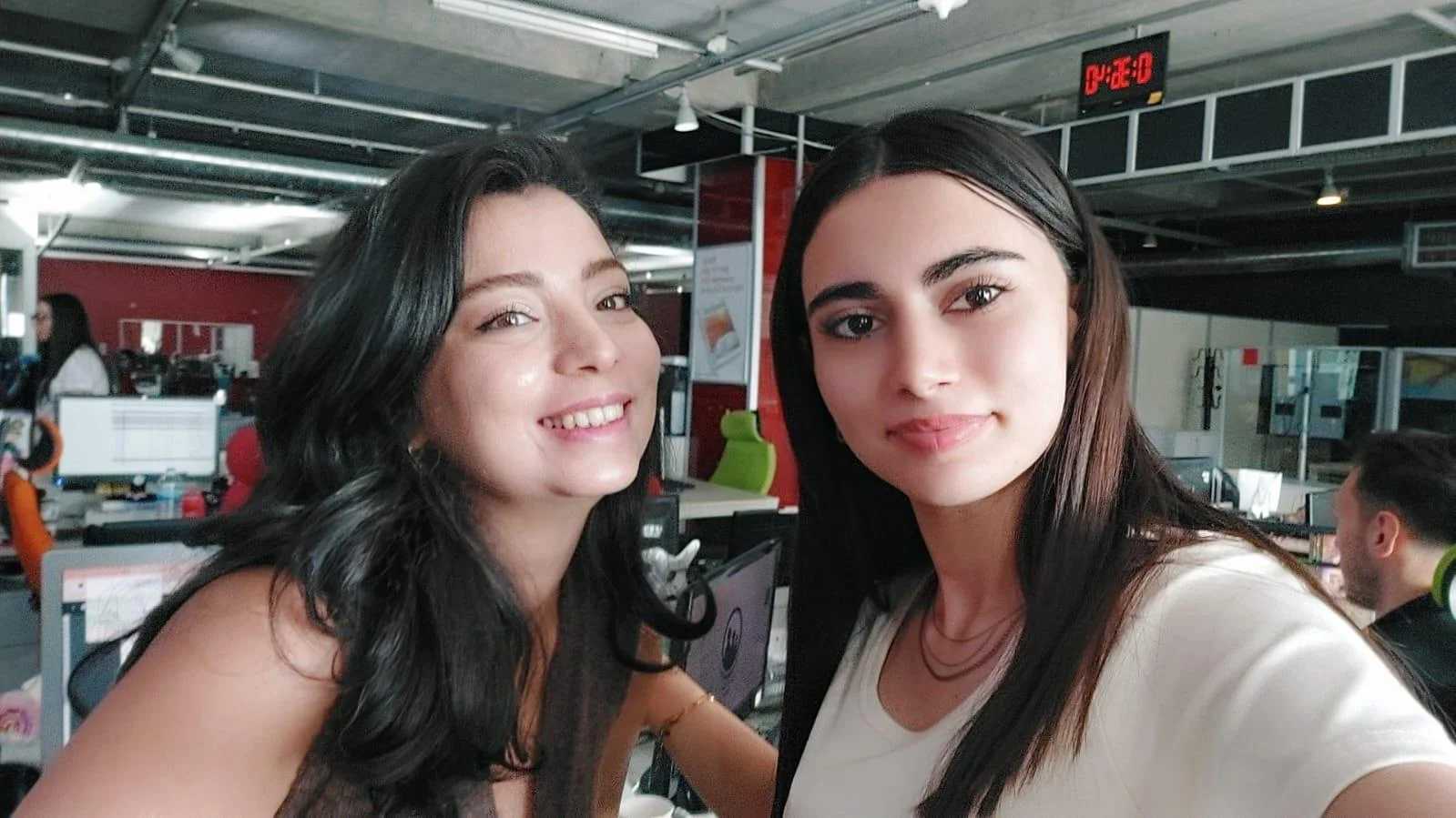 "Bu qız “CNN Azərbaycan”ın başına keçəcək!” -REPORTAJ