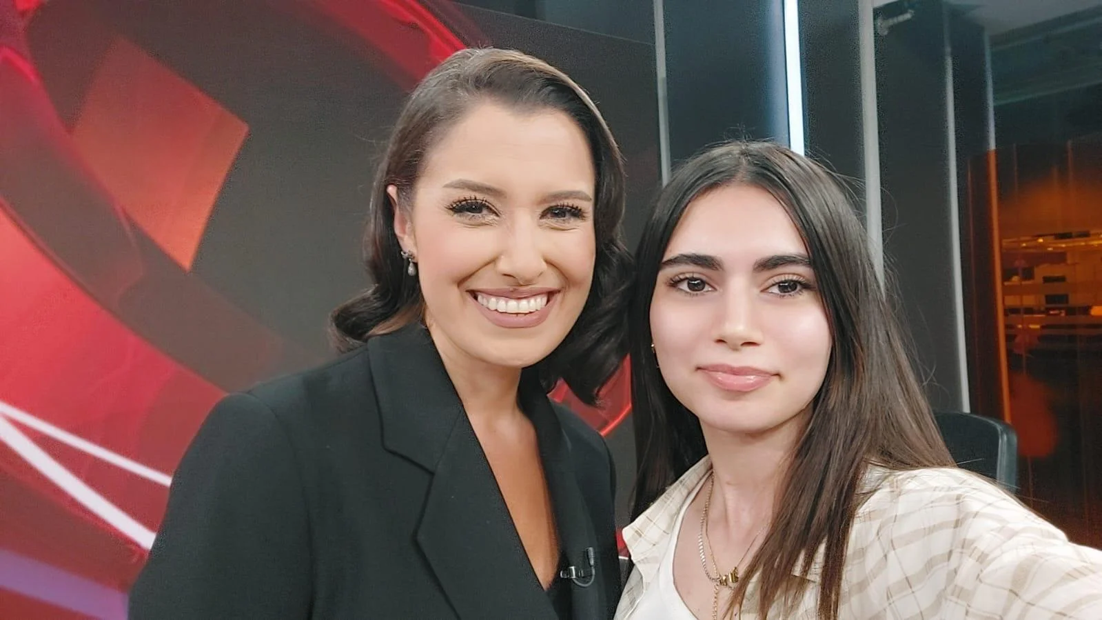 "Bu qız “CNN Azərbaycan”ın başına keçəcək!” -REPORTAJ