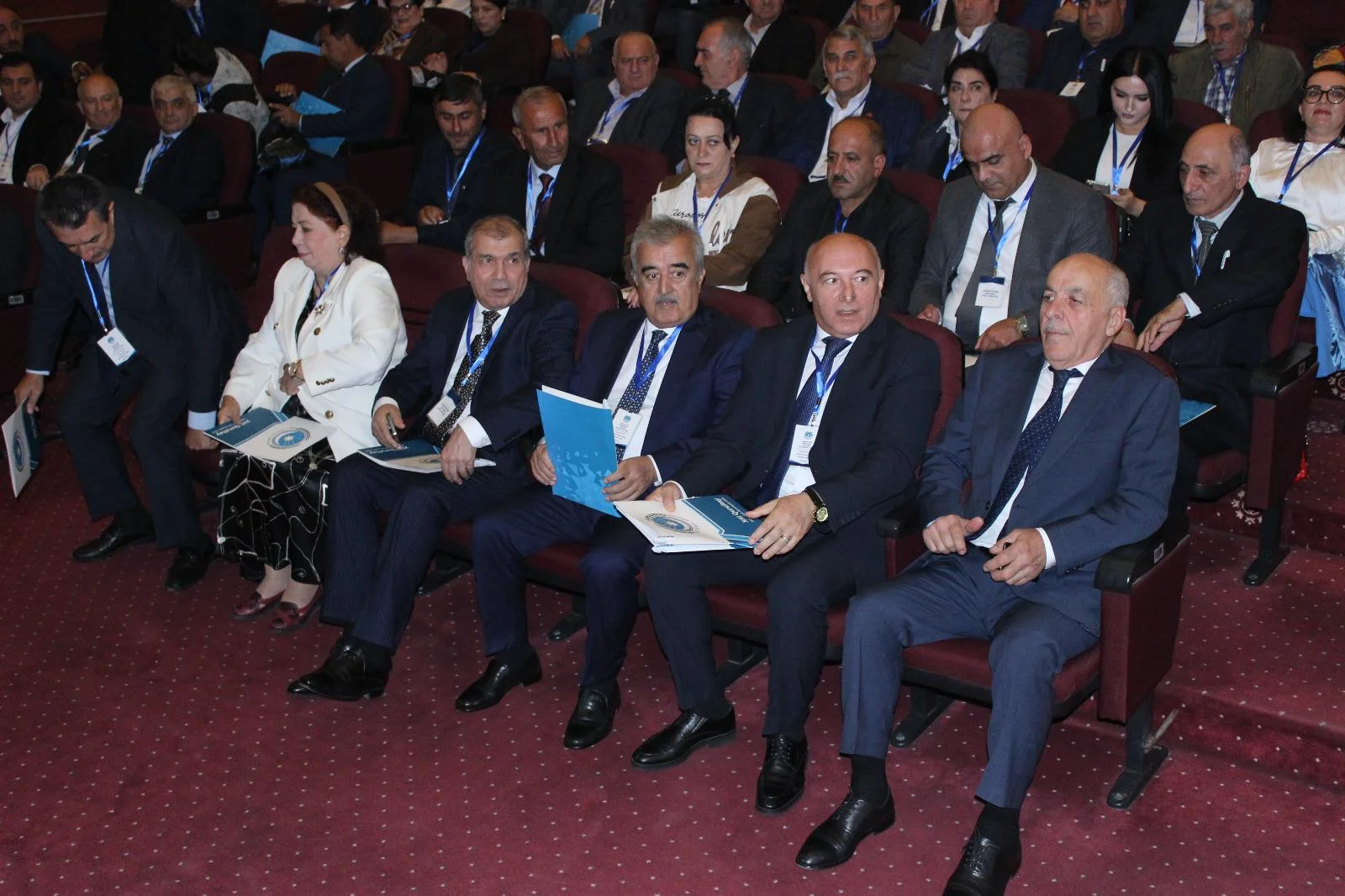 Azərbaycan Milli İstiqlal Partiyasının Qurultayı keçirildi - FOTO