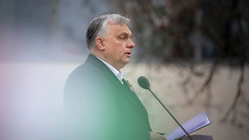 Orban Macarıstan hökumətinə qarşı mübarizəyə qayıtdığını açıqladı