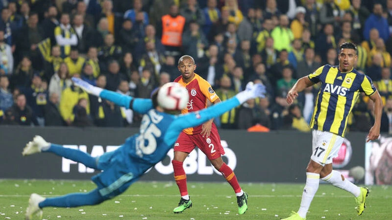 “Qalatasaray” – “Fənərbağça” matçının tarixi açıqlandı