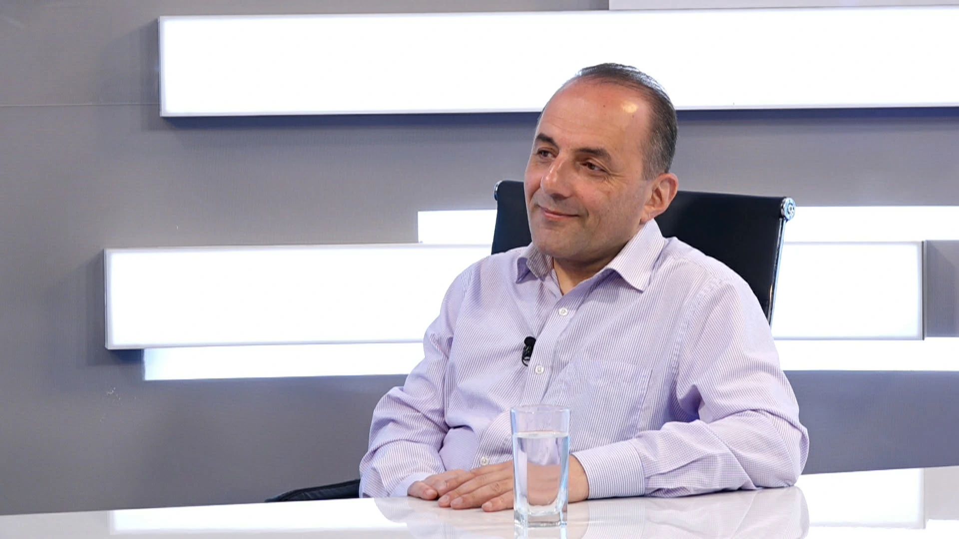 “Ermənistan Konstitusiyanı dəyişəcək” - Ruben Mehrabyan "Şərq"in suallarını cavablandırıb