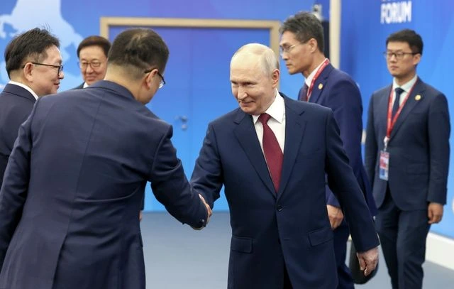Putin Moskva-Pekin münasibətlərini “misli görünməmiş” adlandırdı