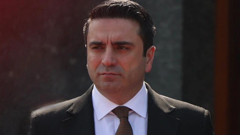 Alen Simonyan Azərbaycana səfər edəcək
