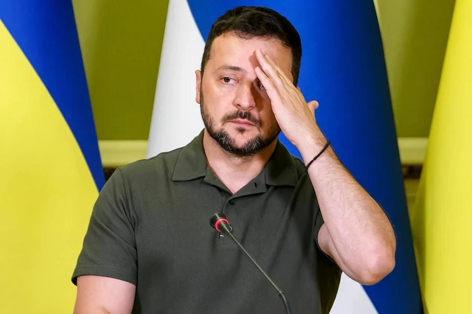 Zelenski payızda ölkədən getməyə hazırlaşır - Politoloqdan proqnoz