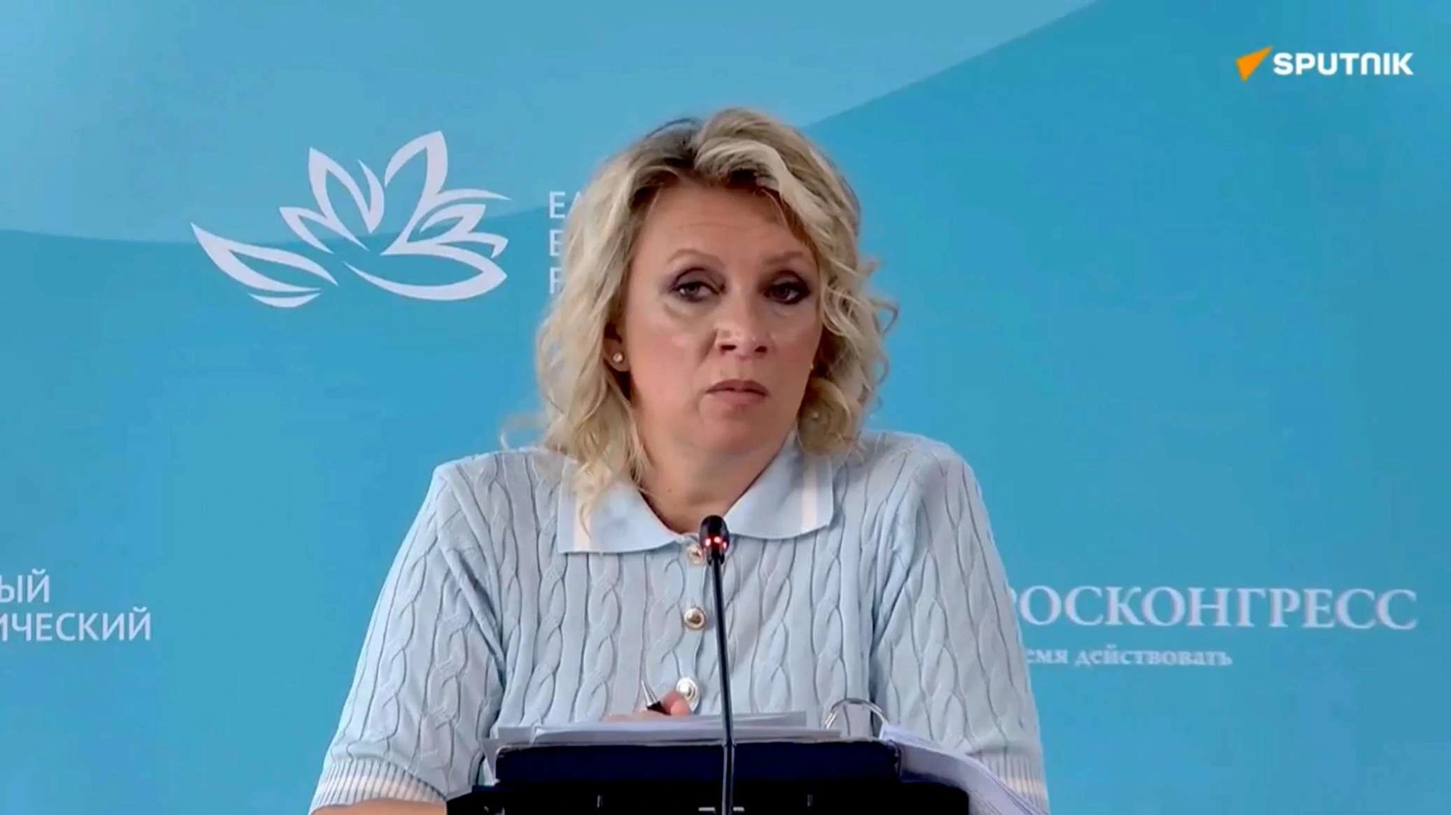 Rusiya və Ermənistan gəncliyi münasibətlərin möhkəmləndirilməsində mühüm rol oynaya bilər - Zaxarova