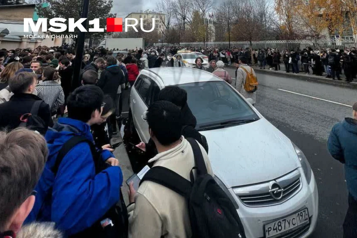 Moskvadakı universitetlər bomba xəbərdarlığına görə təxliyə olunur