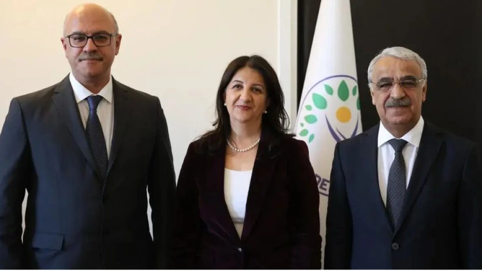 Nümayəndə heyəti Öcalanla görüşmək üçün İmralıya gedib