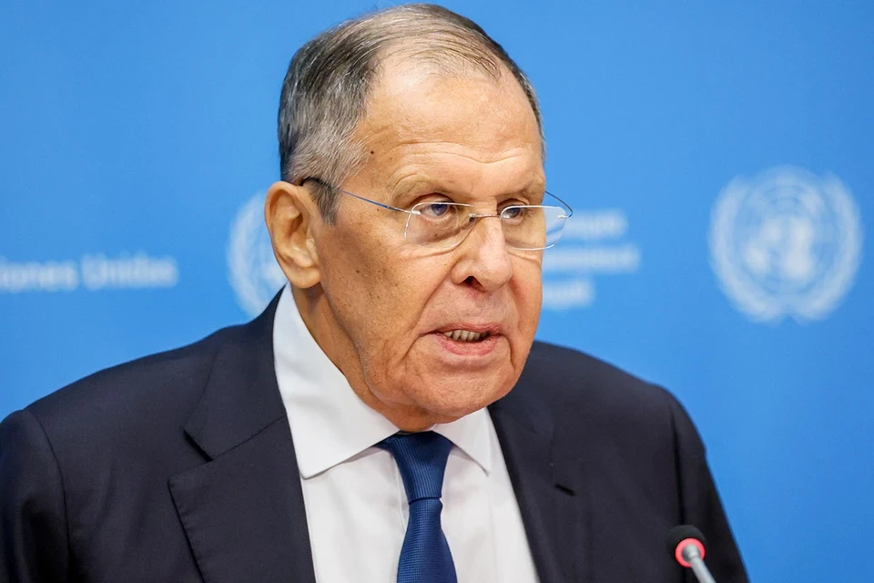 Lavrov Makrona cavab verdi: Ankoric razılaşmalarının taleyinə sən qərar vermirsən
