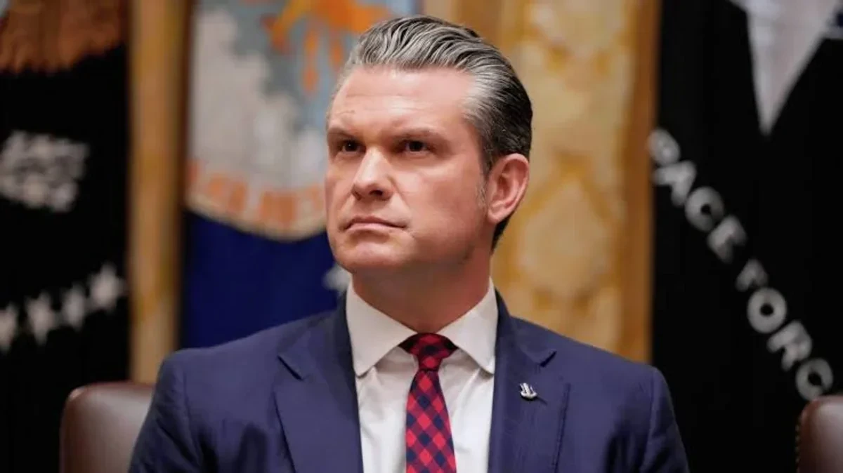 "The Hill": Senatdakı respublikaçılar Pit Heqsetin siyasətindən narazıdırlar