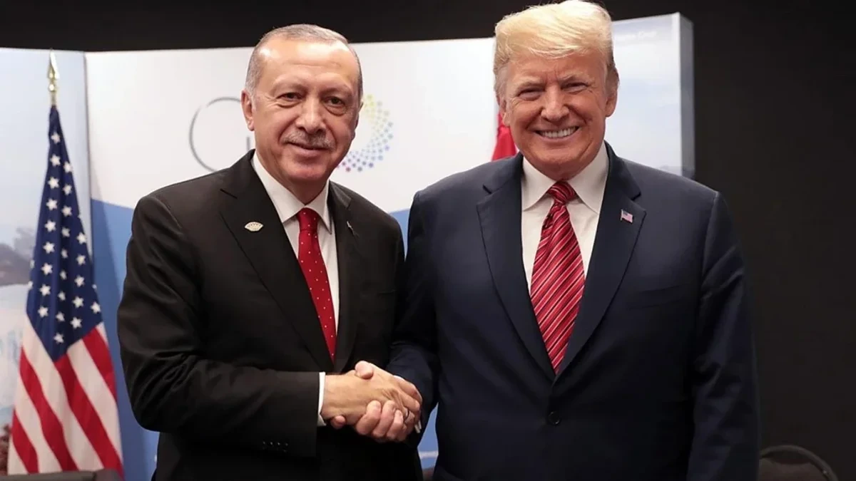 Tramp: Ərdoğan möhtəşəm insandır