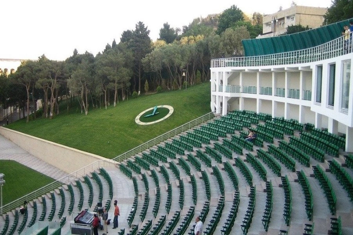 “Yaşıl Teatr” və Bakı Şəhər Bələdiyyə Teatrı Mədəniyyət Nazirliyinin tabeliyinə verilib