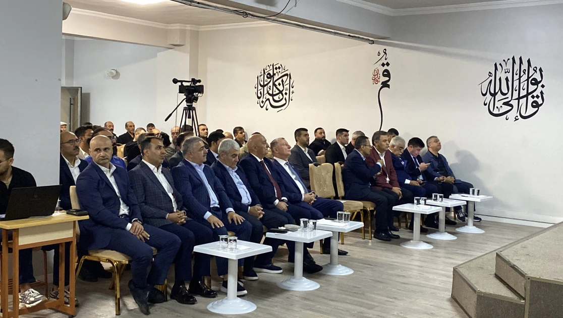 İstanbulda şəhidlər yad ediliblər