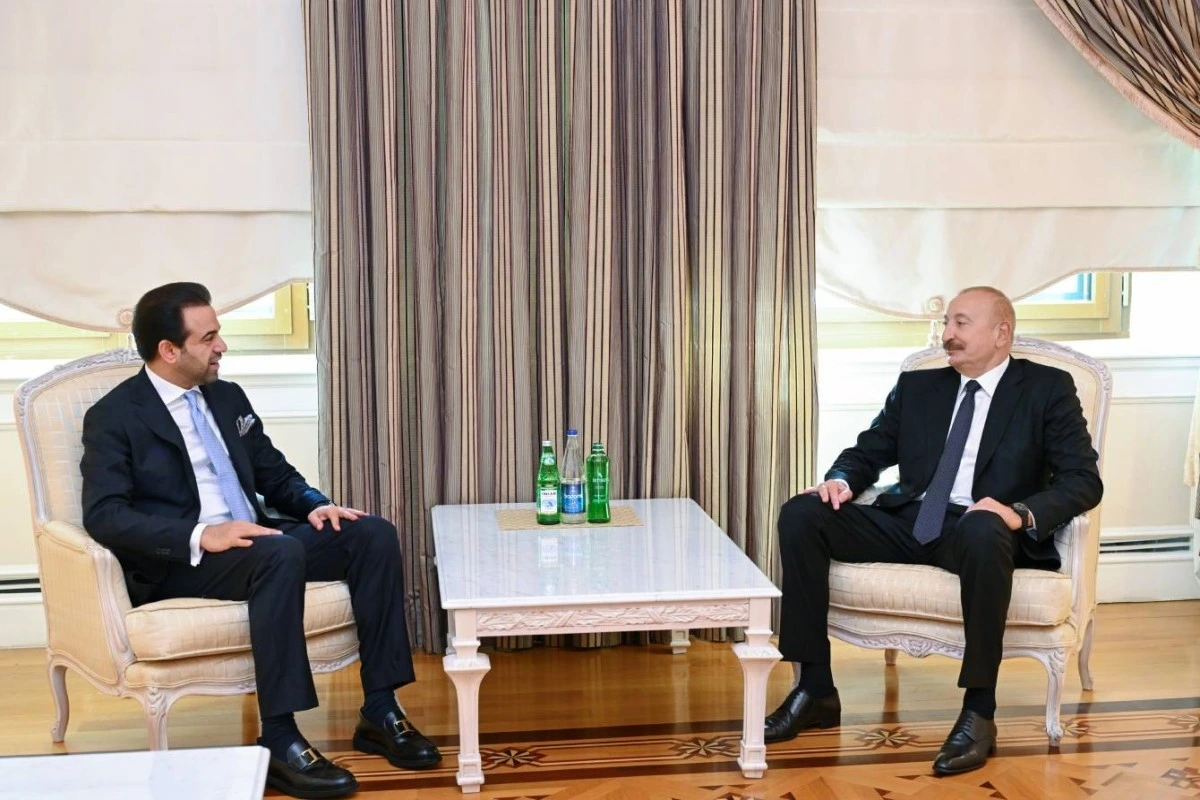 Prezident İlham Əliyev Müsəlman Ağsaqqalları Şurasının baş katibini qəbul edib