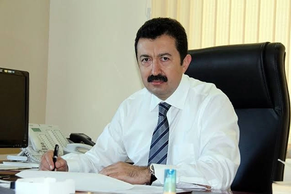 Fəxri Kazımov İpoteka və Kredit Zəmanət Fondunun sədri vəzifəsindən azad edilib