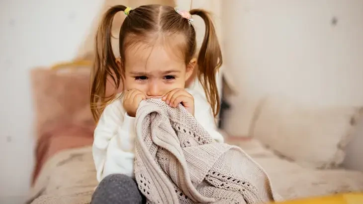 Uşaqlarda bu davranış dəyişikliklərinə diqqət edin - Psixoloji problemin siqnalı