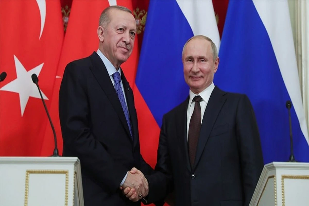 Rəcəb Tayyib Ərdoğan Bişkekdə Putinlə görüşüb