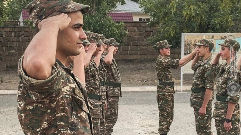 Ermənistan ordusunda hərbi salamlaşmada NATO standartları tətbiq edilə bilər