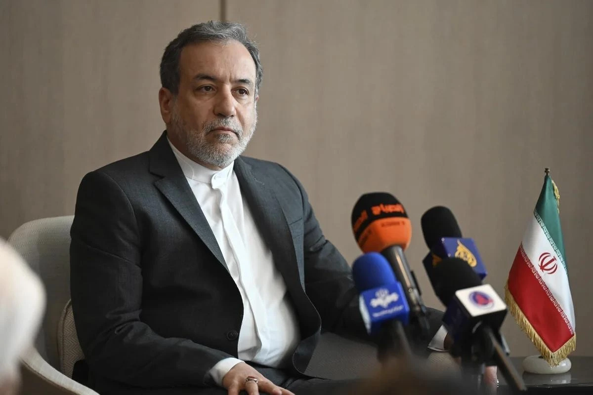 Əraqçi: ABŞ Hörmüz boğazının açılmasını istəyirsə, İranla memoranduma əməl etməlidir