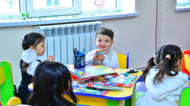 104 mindən çox uşaq məktəbəhazırlıq qrupuna qeydiyyatdan keçib