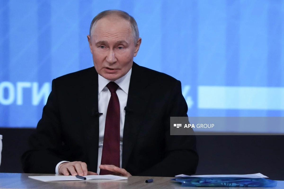 Putin doğum səviyyəsini Rusiya üçün ən vacib problemlərdən biri adlandırıb