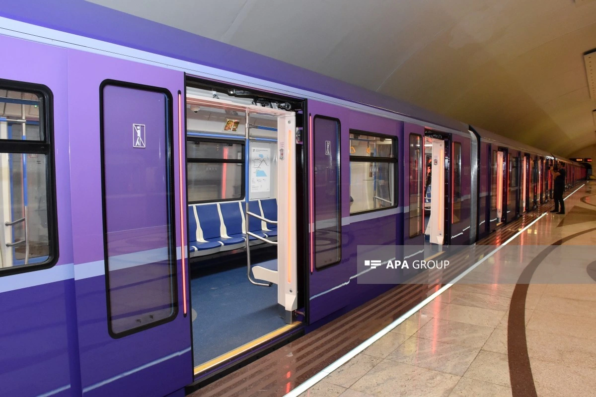 Ötən ay Bakı metrosundan istifadə edənlərin sayı 12%-dən çox azalıb