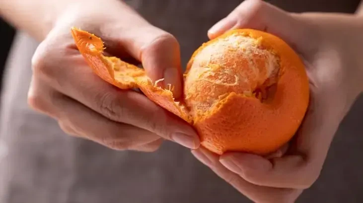 Mandarinin şirin, yoxsa turş olduğunu necə bilmək olar? - Qabığına baxın