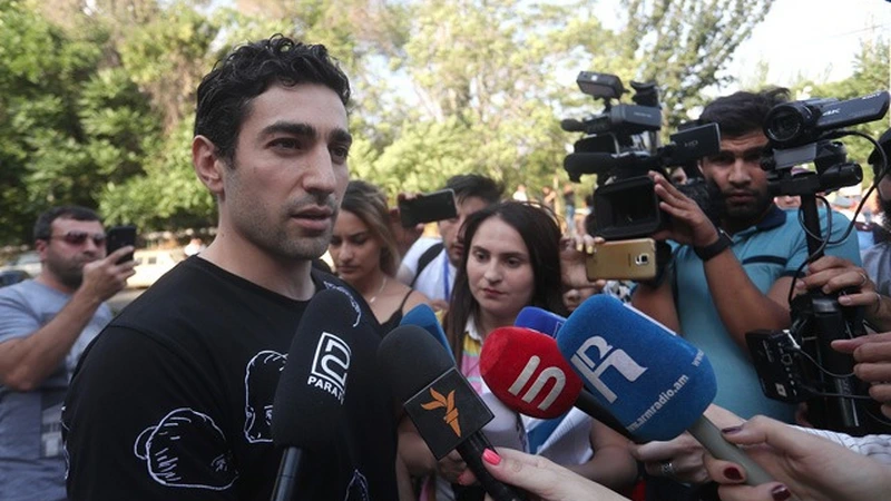Köçəryanın oğlu: Atam Rusiyaya görə həbs edilib