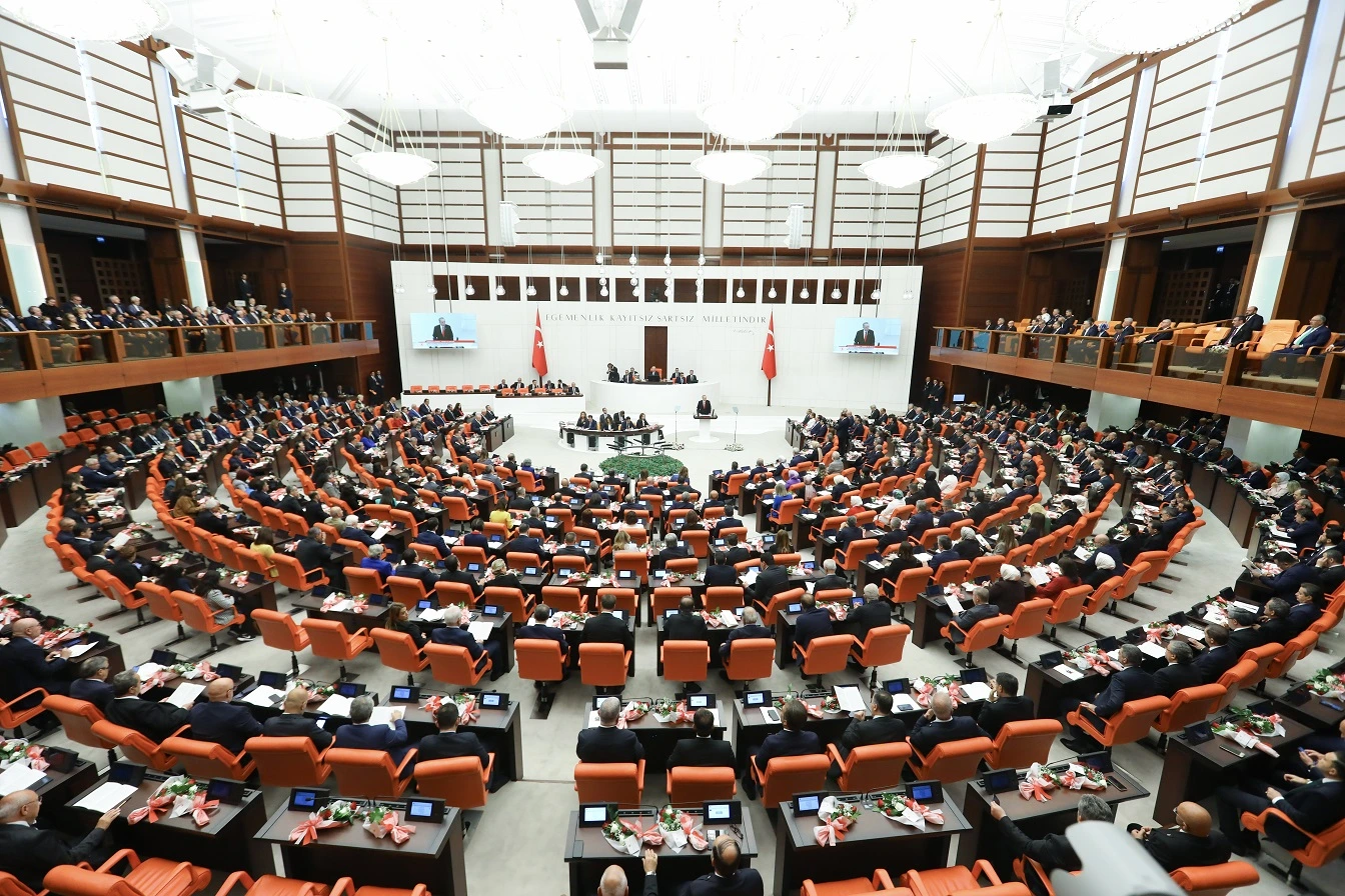 Boşanma qaydaları dəyişir: 3 mühüm yenilik hazırlanır