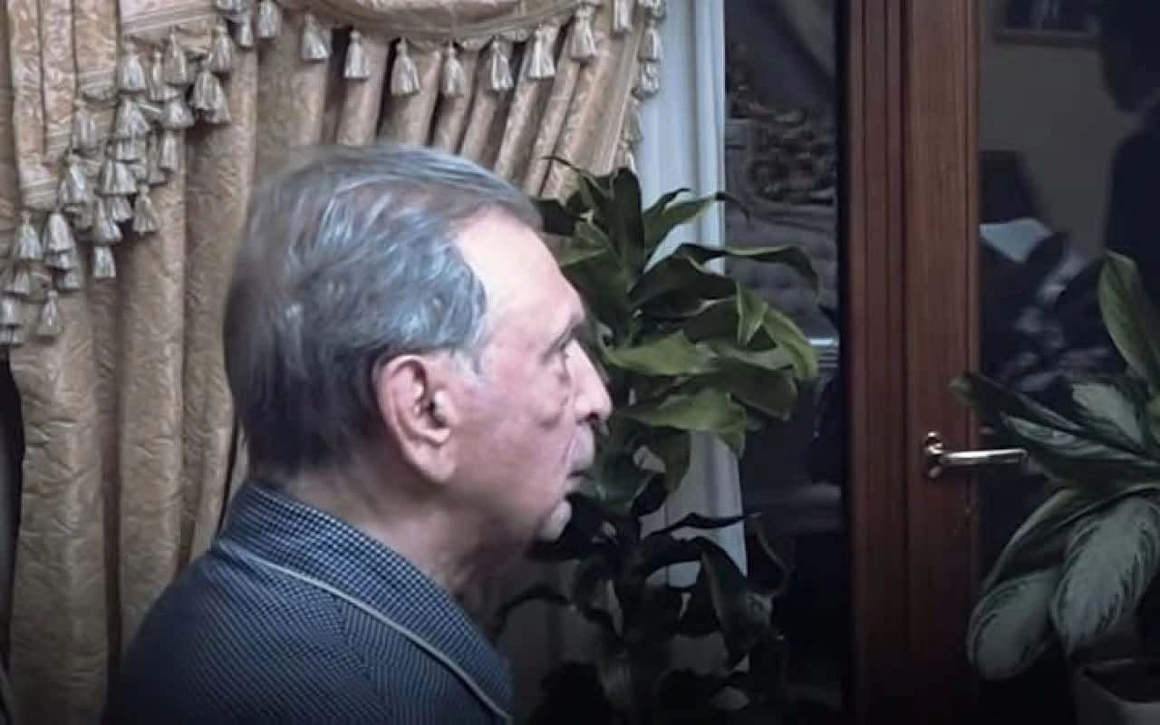 Ramiz Mehdiyev və köməkçisi Eldar Əmirovun məhkəməsi başlayıb